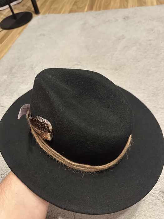 Palarie custom din lana