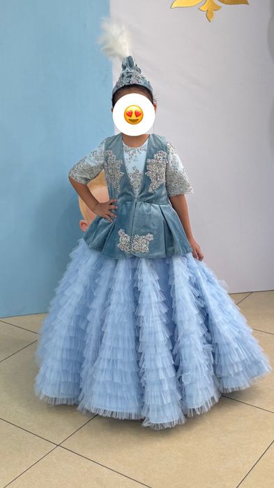 Национальное казахское платье