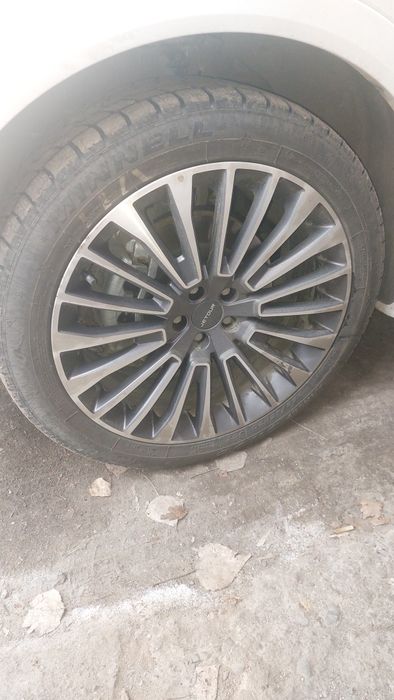 Шыны с дисками 20r