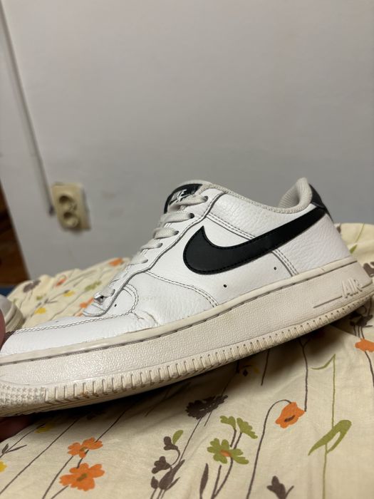 Nike Air Force 1 Low '07 (Alb cu Swoosh Negru)