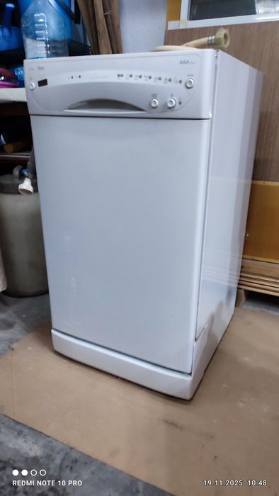 Продам посудомоечную машину в хорошем состоянии