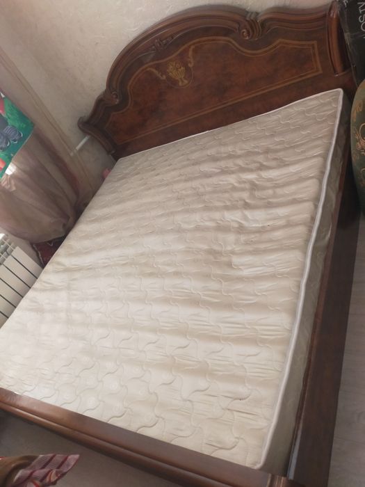 Срочно продам двухспальный кровать