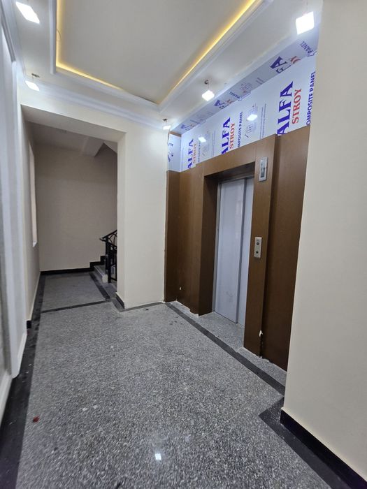 Срочно продаётся 3х -комнатная квартира коробка