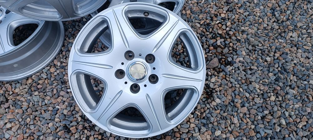 Продам комплект дисков  привозные