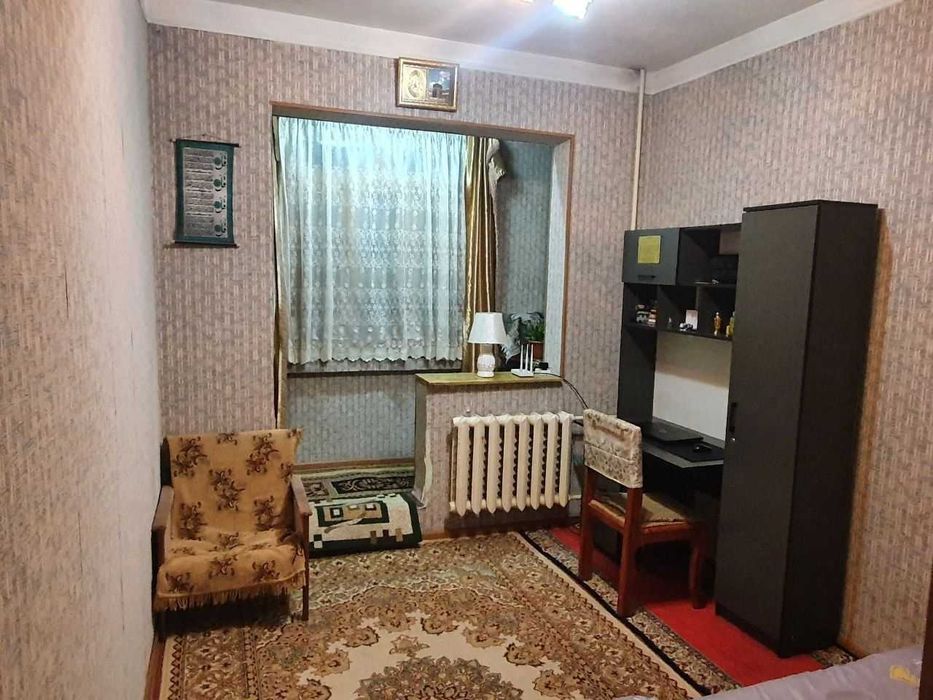 Срочно продаётся 2 комнатная квартира в 6 квартале посольство Америки