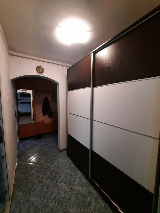 Apartament 3 camere ultracentral de închiriat