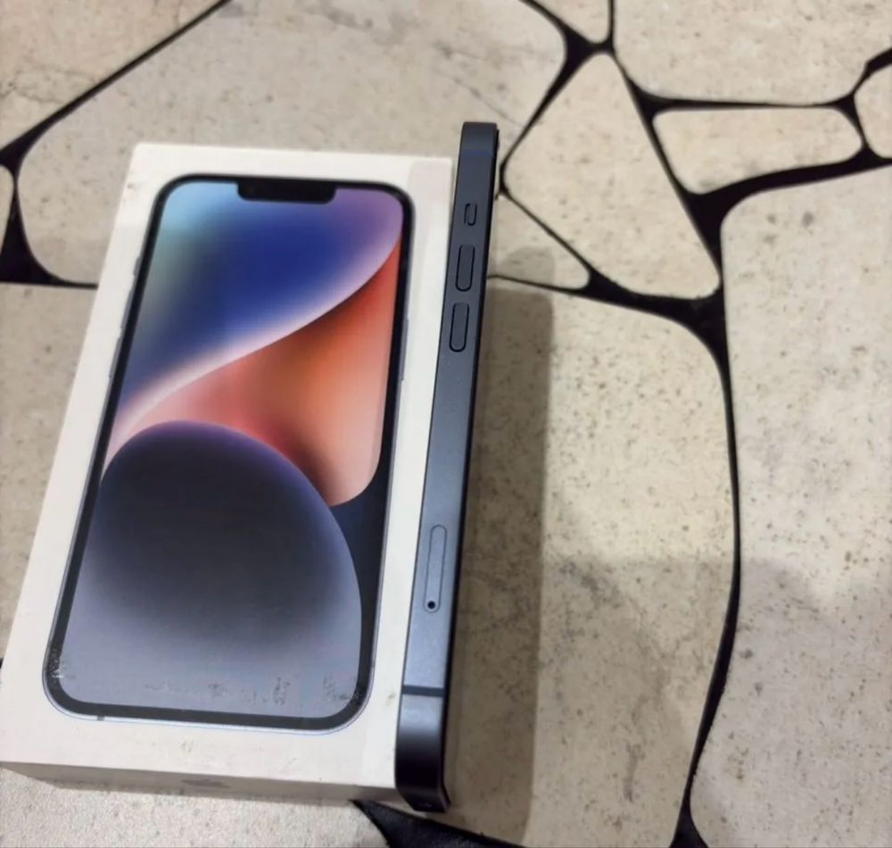 Iphone 14 128гб состояние как новый