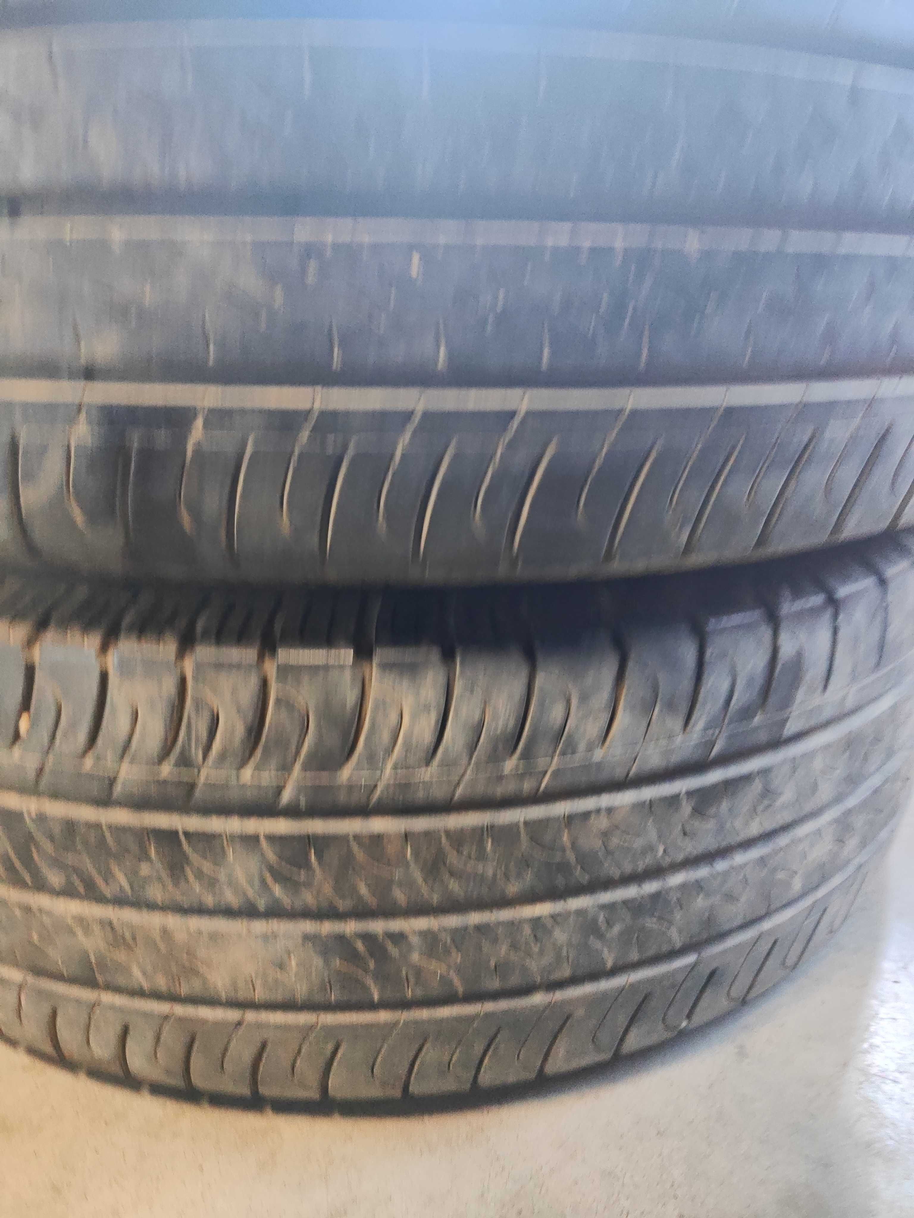 2бр.летни гуми 205/65/16C Goodyear