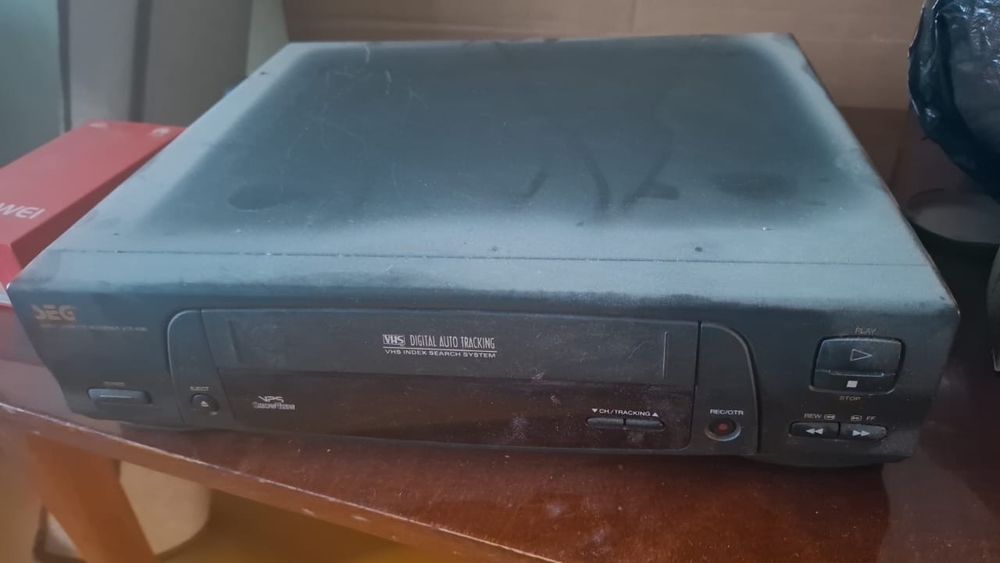 Продам видио проигрыватель, DVD, проигрыватель пластинок