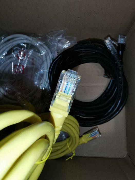 LAN кабели - 20 броя