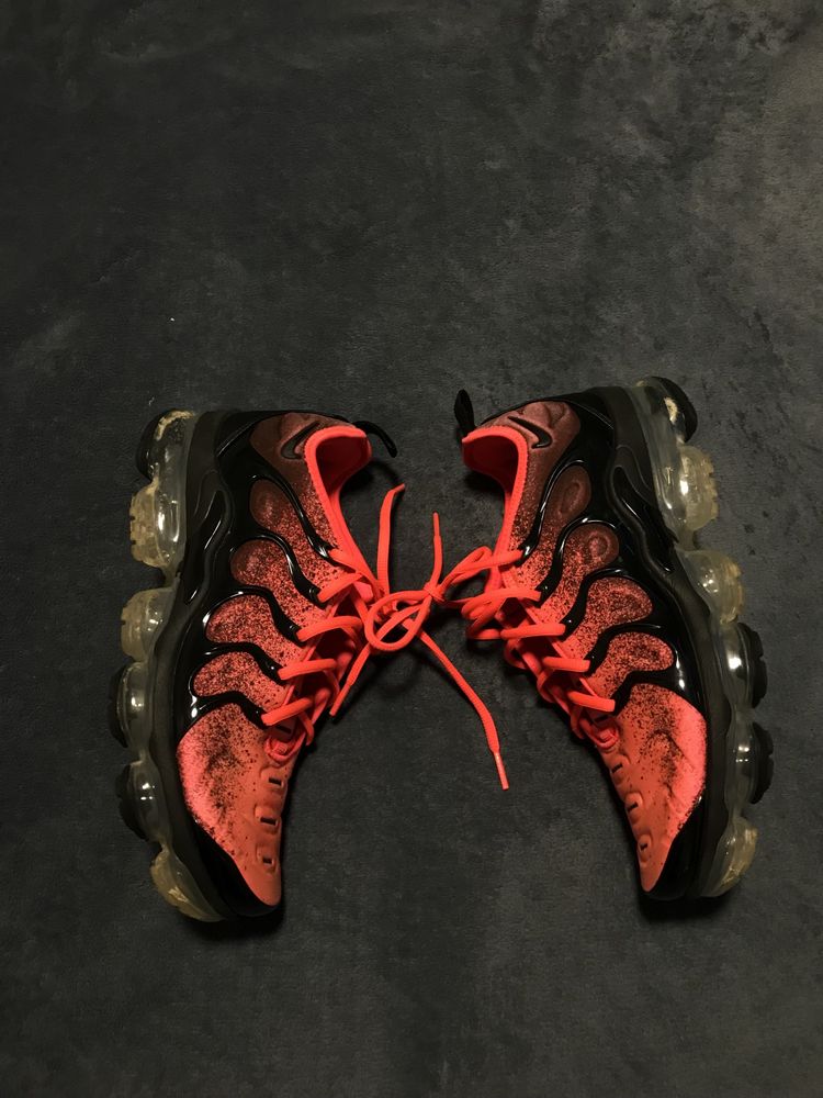 Nike vapor max plus marimea 41 ( adidas jordan 23567890)