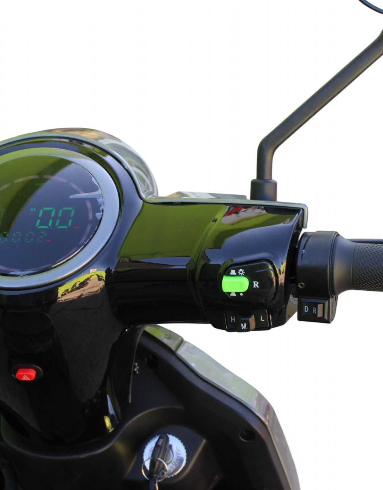 Електрическа триколка Maxmotors FM2 PRO 1800W/60V/25Ah Gray