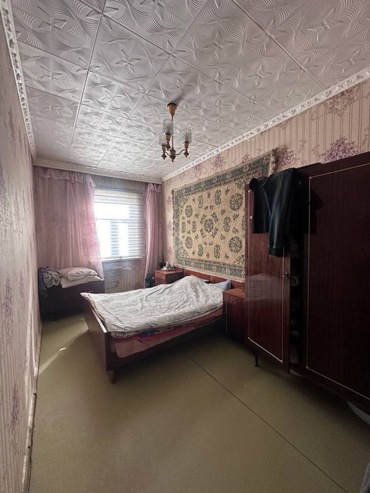 Улица Чехова, ор кафе Брокколи, продается квартира 3/3/9 Мирабадский р