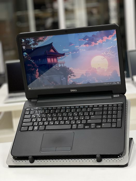Ноутбук DELL для работы с гарантией
