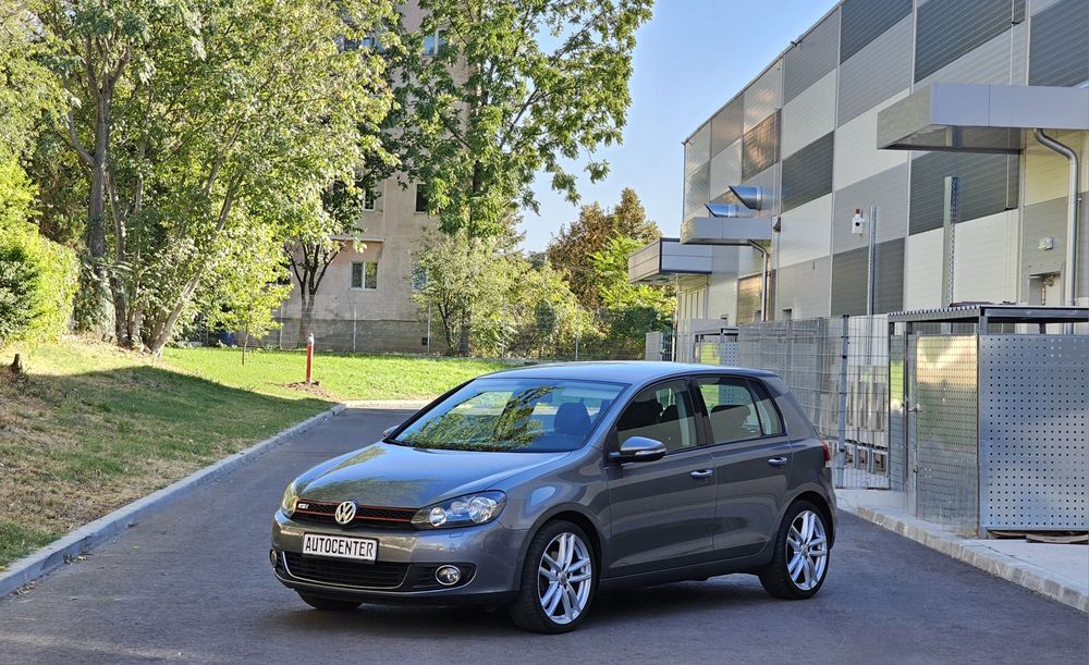 VW Golf 6 1.4TSI HIGHLINE ÎncălzireScaune Clima Pilot SenzoriParcare