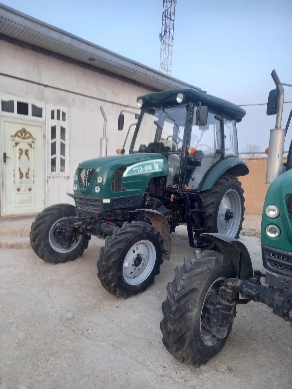 Tractor BELARUS 81.2