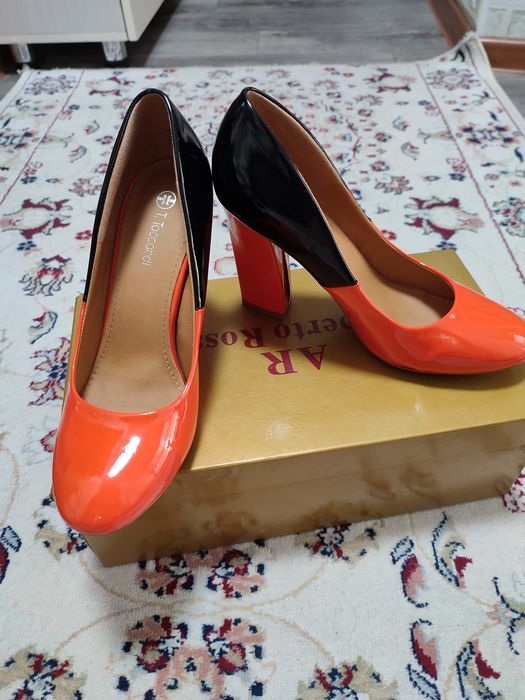 Разгружаю гардероб