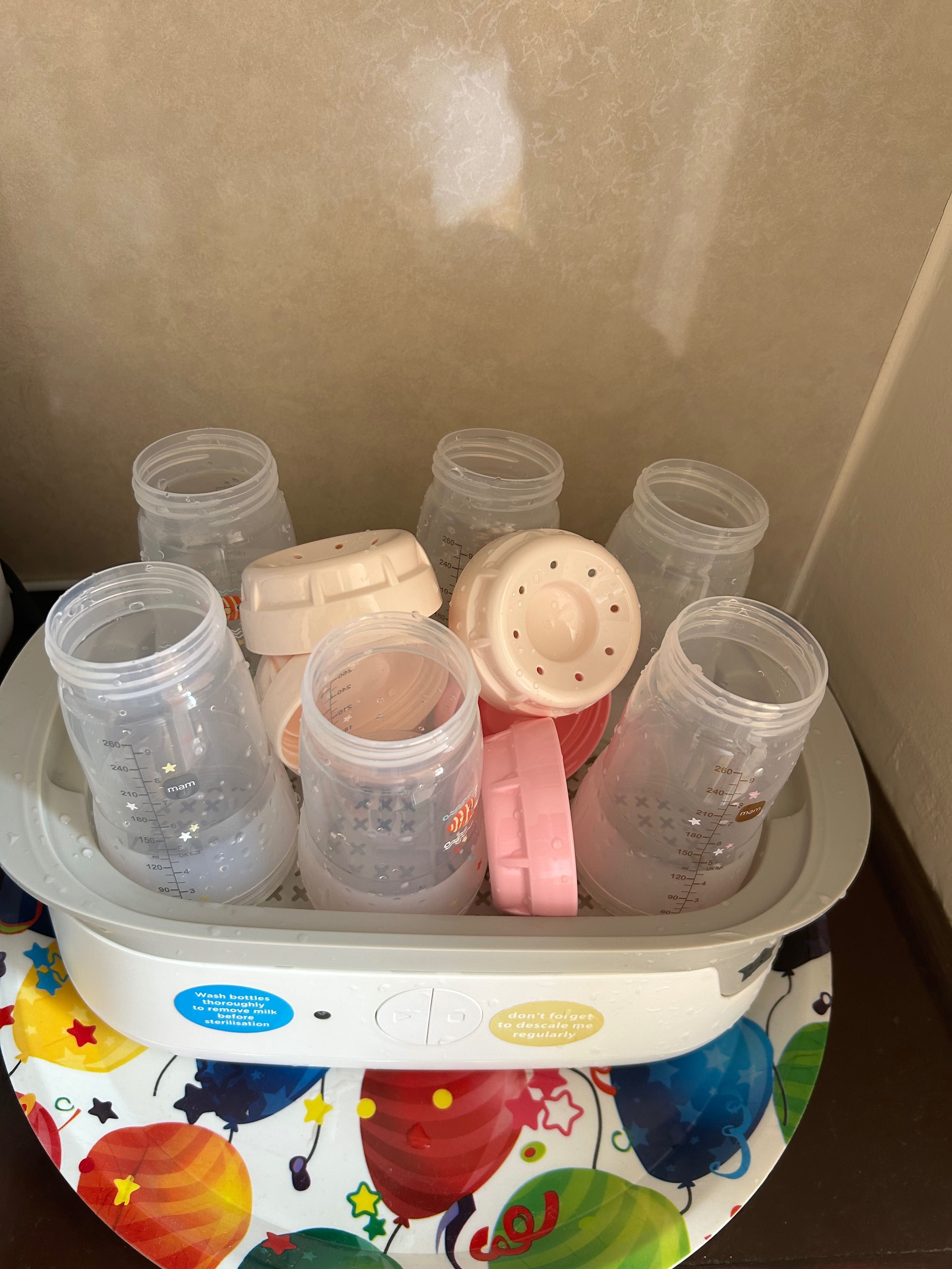 Продавам комплект уреди Tommee tippee!