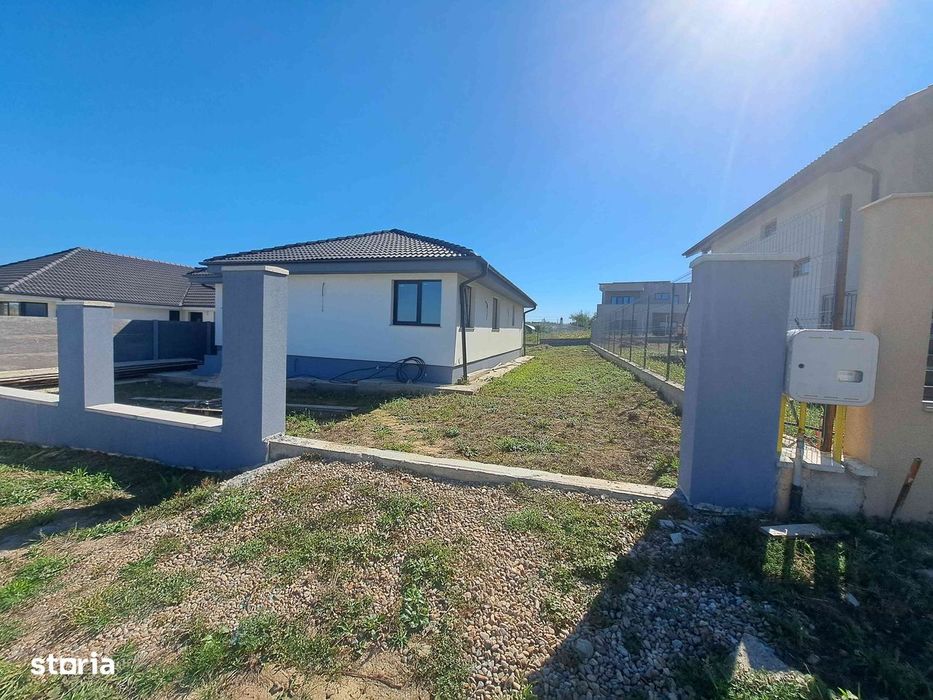 Vând casa noua, Paleu,  139900 euro