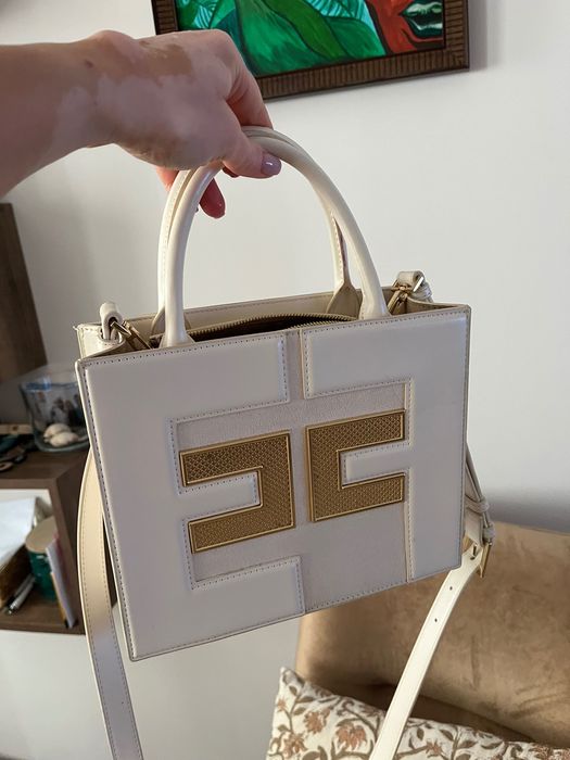 Продавам чанта Elisabetta Franchi