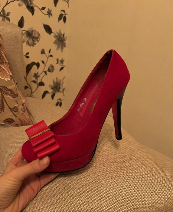 Продам туфли  37 размер