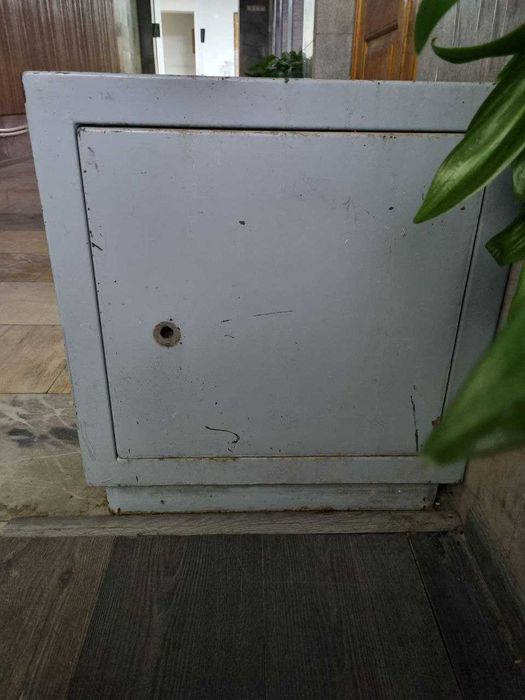 Надёжный сейф времён СССР