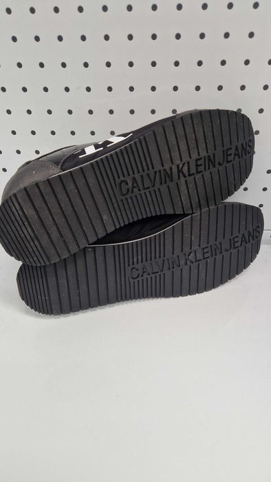 Оригинални мъжки маратонки- Calvin Klein