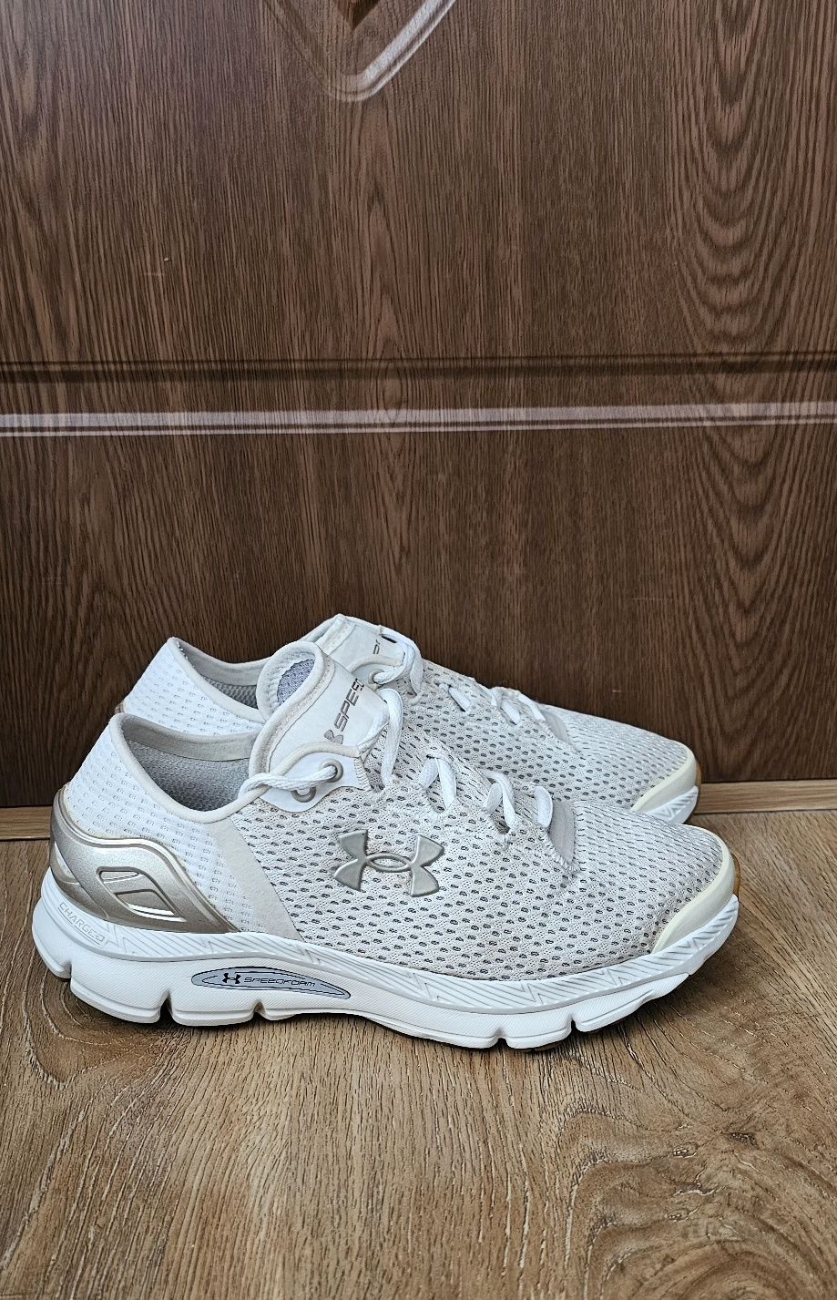 Дамски маратонки Under Armour
