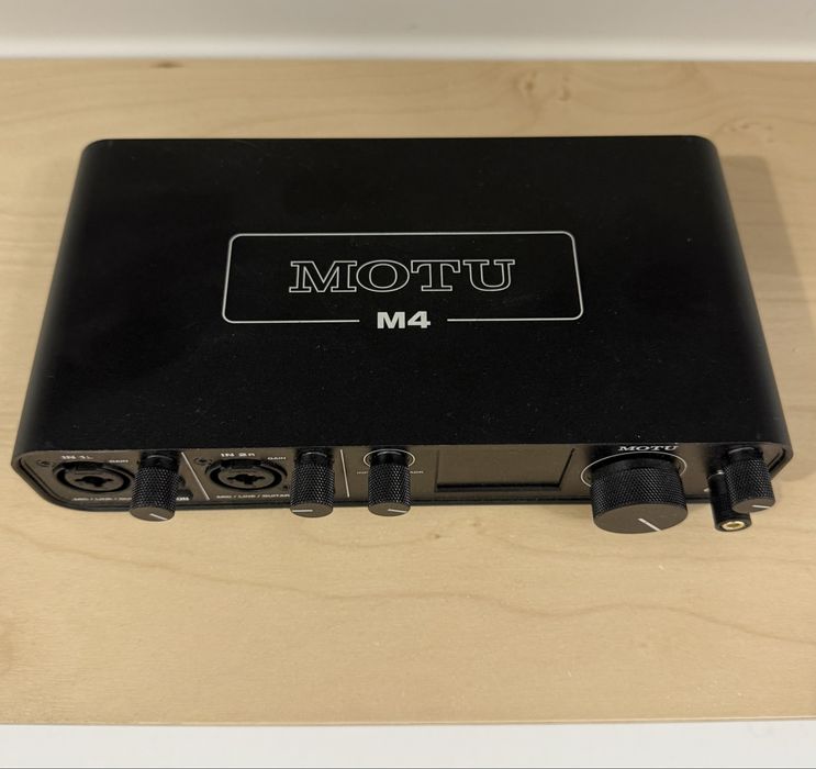 Interfata audio Motu M4