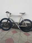 Vand bicicleta , semi cursiera