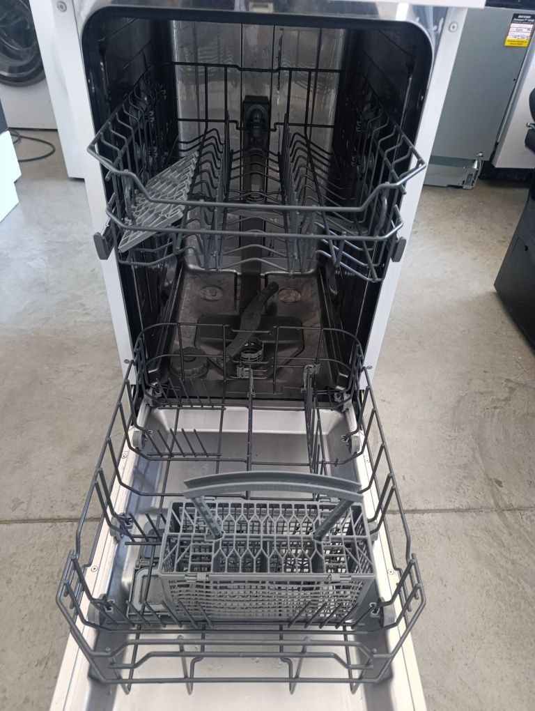 Свободно стояща съдомиялна Gorenje 45см