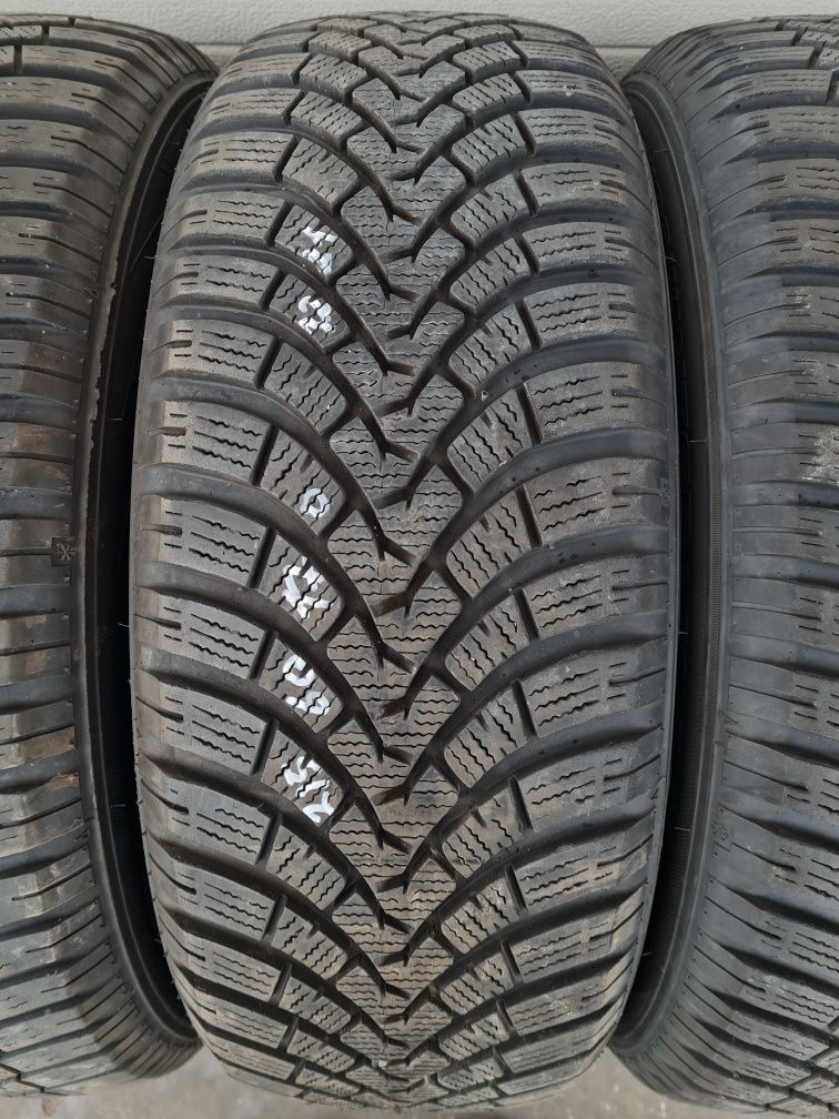 Зимни гуми 4 броя FALKEN EuroWinter HS01 Suv 215 60 R17 дот 3221