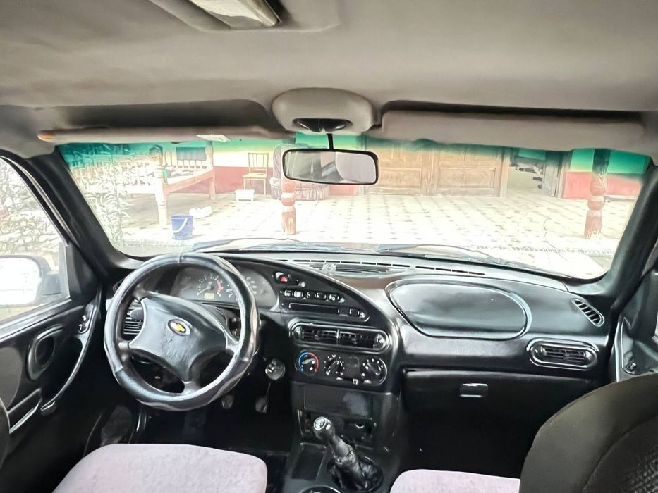 Chevrolet Niva 21230L сотилади 2008 йил пропан