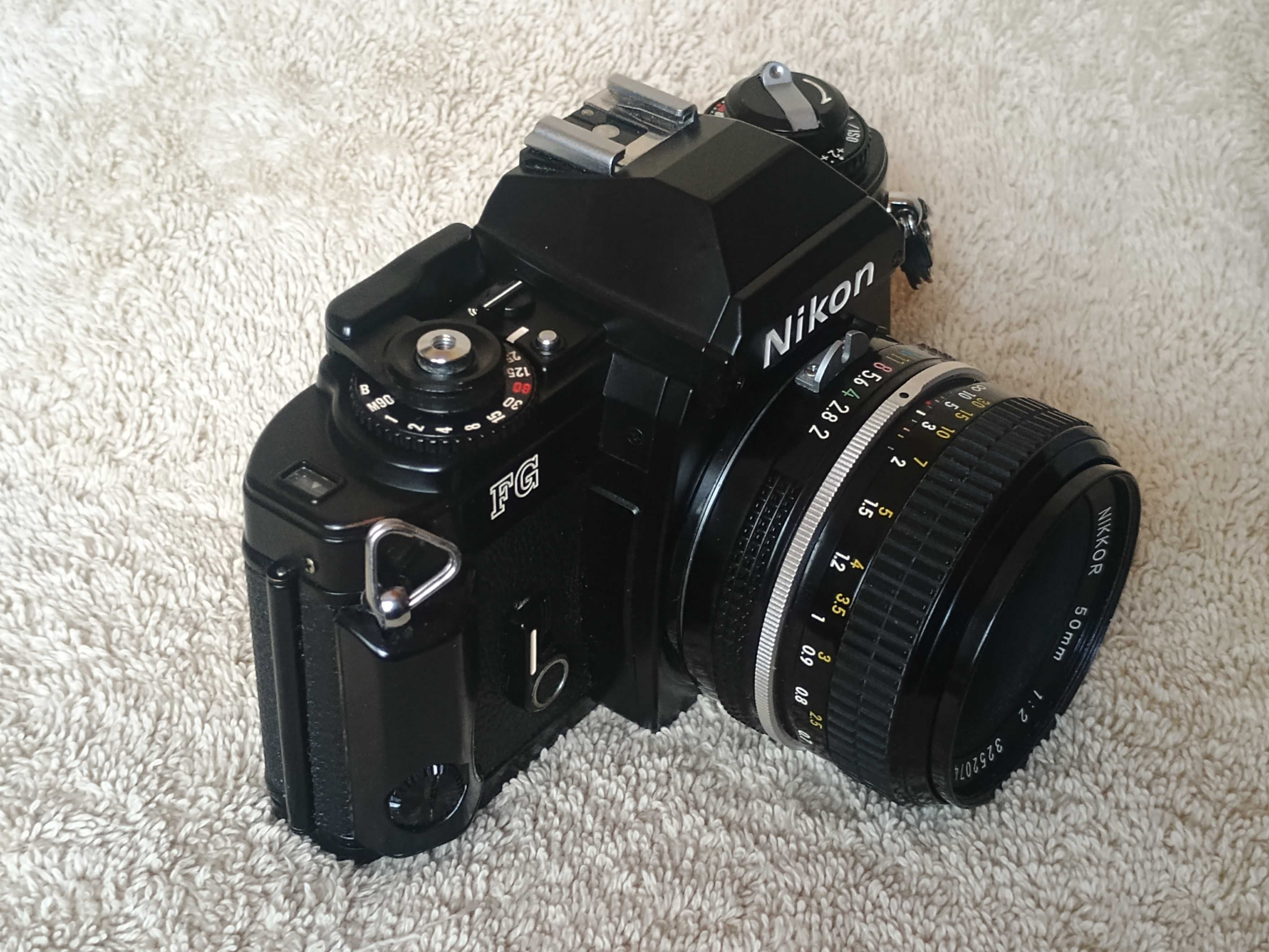 Aparat foto Nikon FG 20
