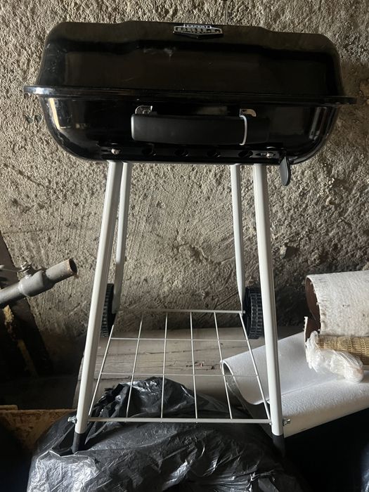 Продам барбекюшницу гриль