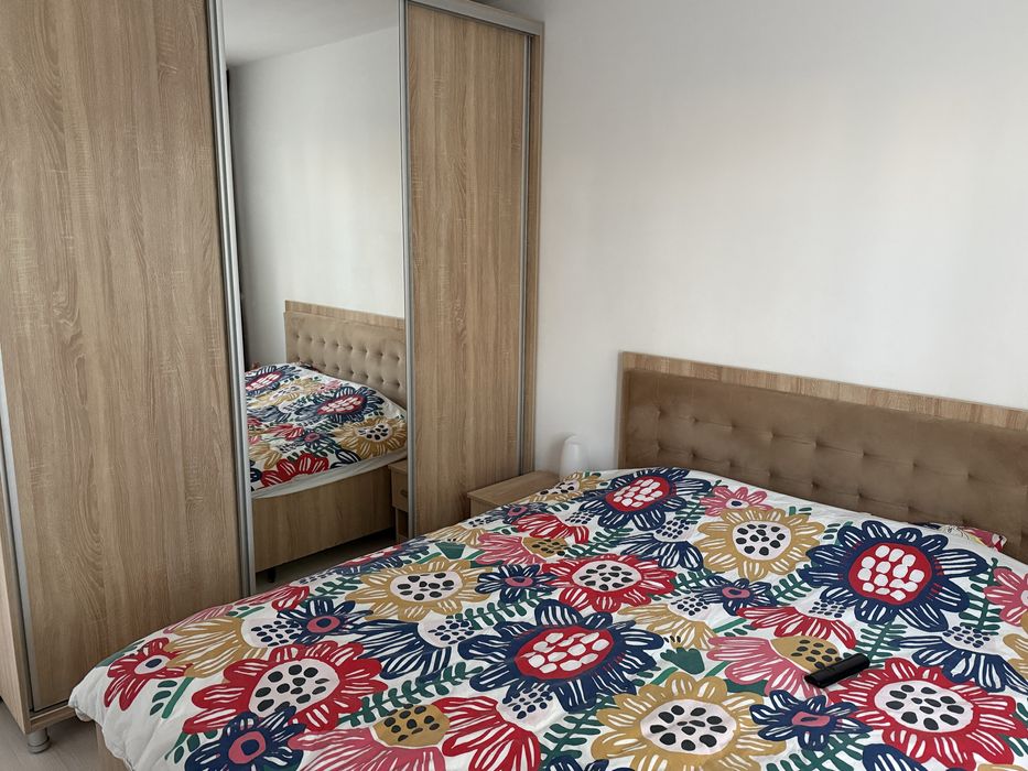 Vand apartament 2 camere