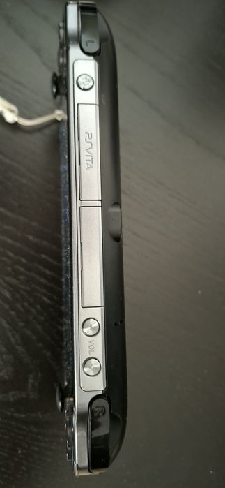 PSVita model PCH1004- 64G