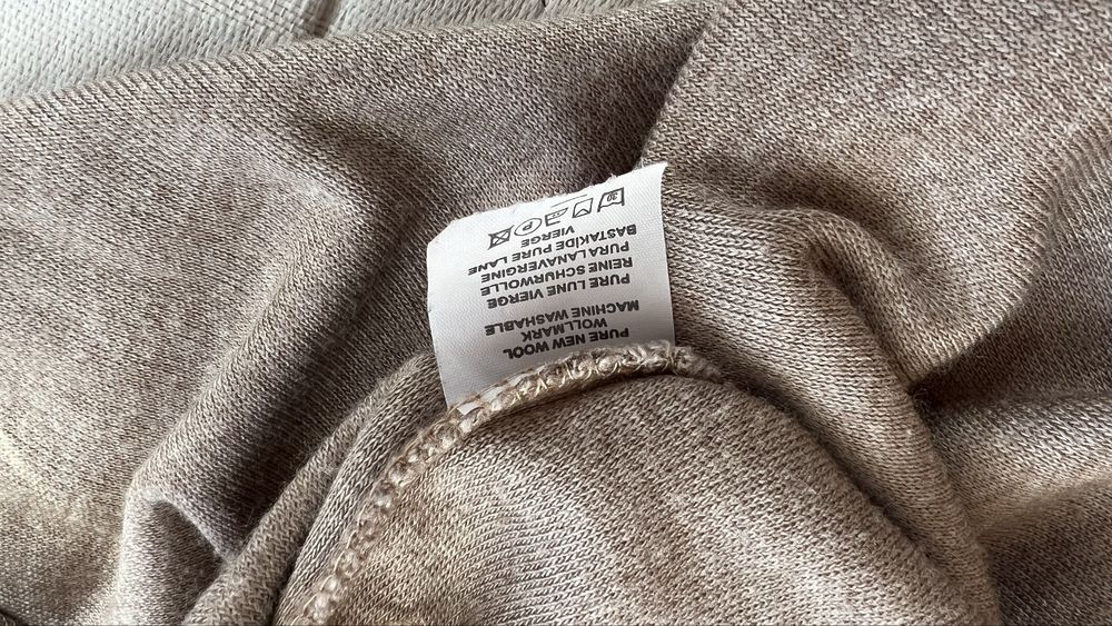 Мъжки вълнен пуловен на Polo Ralph Lauren. Премиум качество,  размер М