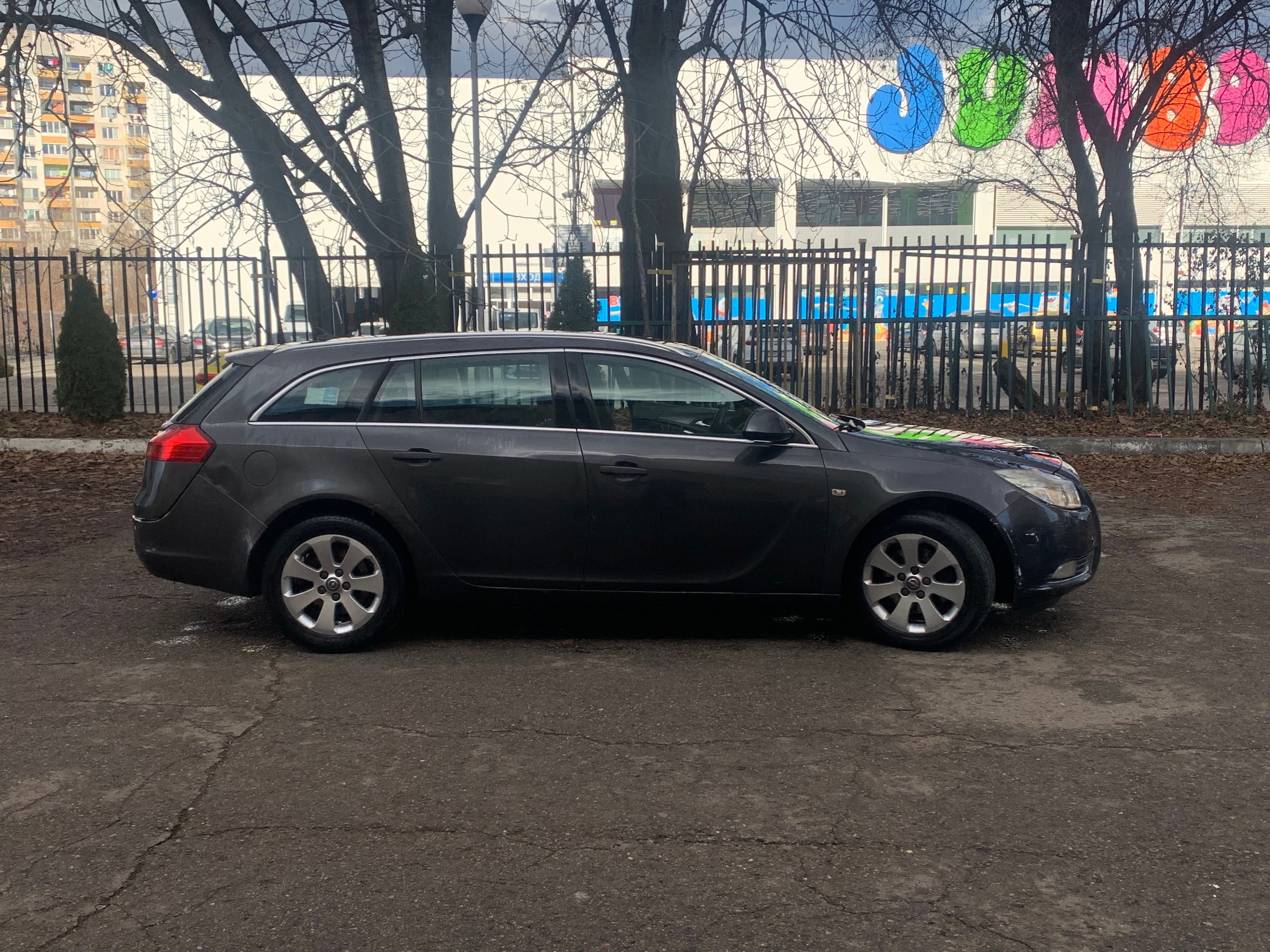 Opel Insignia 2.0 cdti 6скорости 2011г 160кс