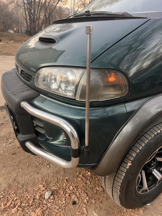 Продам габаритную антенну на делику