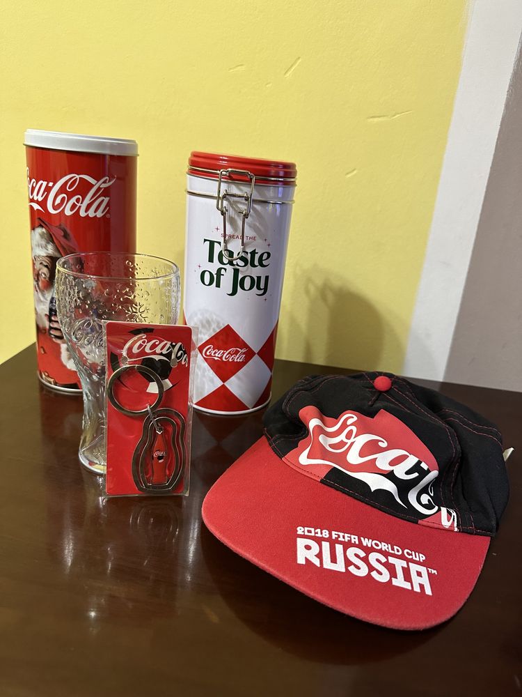 Coca Cola кутий