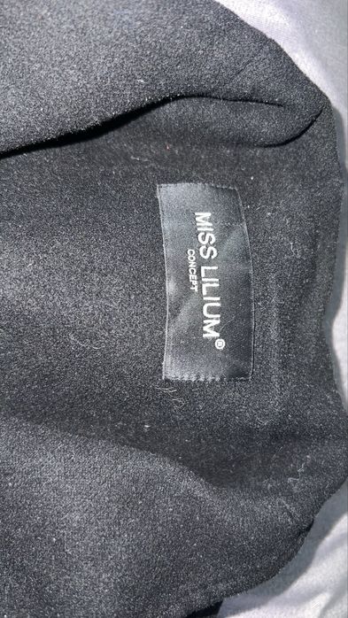 пальто продается