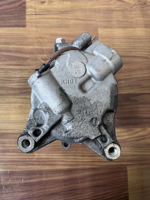 Compresor AC clima BMW Seria 1 F20