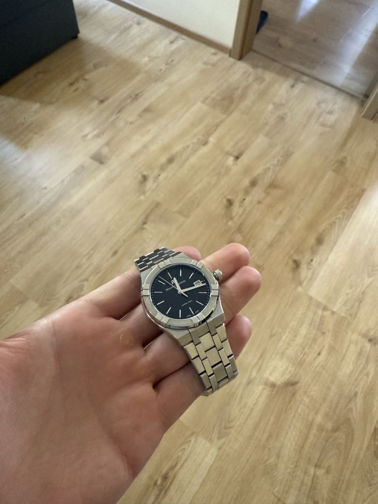Спешен! Часовник Maurice Lacroix AIKON Quartz