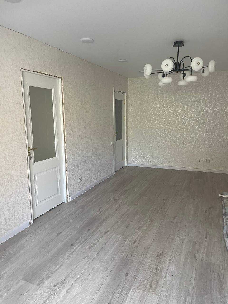1 комнат. 1 этаж. Кирпичный Дом 20 м2. Ор-р. Наккашлык.