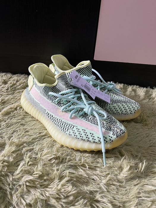 Adidas Yeezy 350 V2 GID Glow | Зелени светещи