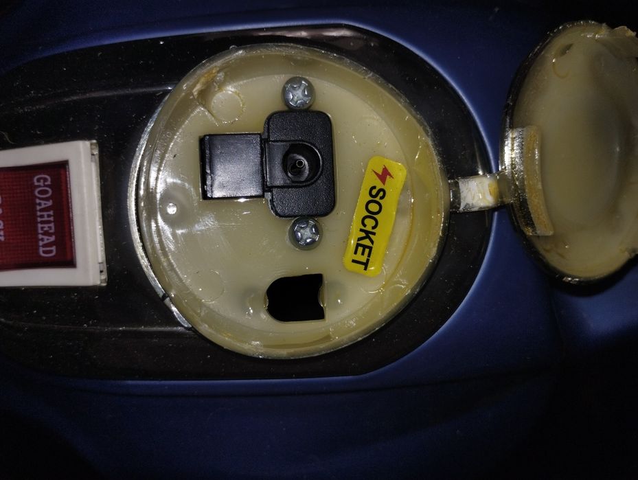 Vând scuter electric