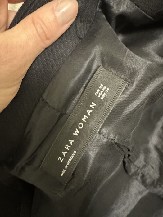 Palton Zara 75% Lână