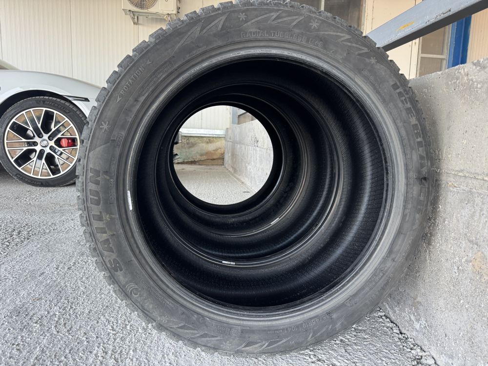 255/45 R19 Sailun Iceblazer