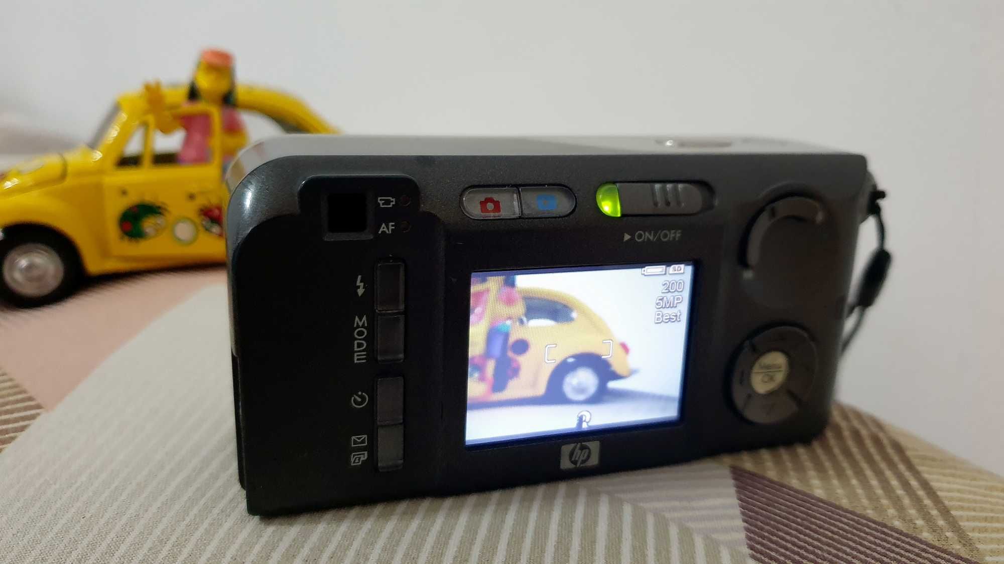 цифров фотоапарат HP Photosmart M417